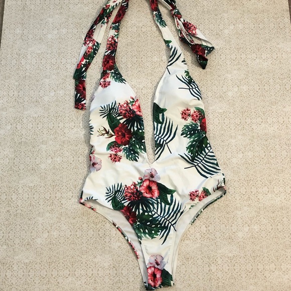 Other - New Tropical Print One Piece Swimsuit